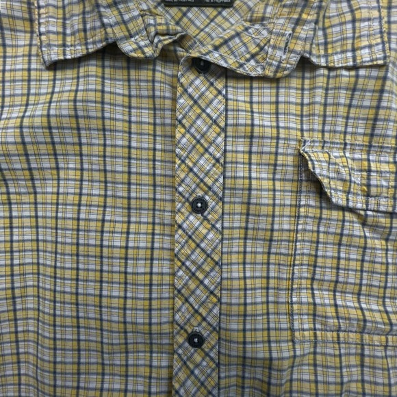 Under Armour Plaid Short Sleeve Button Up Shirt XXL Yellow Green Men's Casual - Picture 8 of 11
